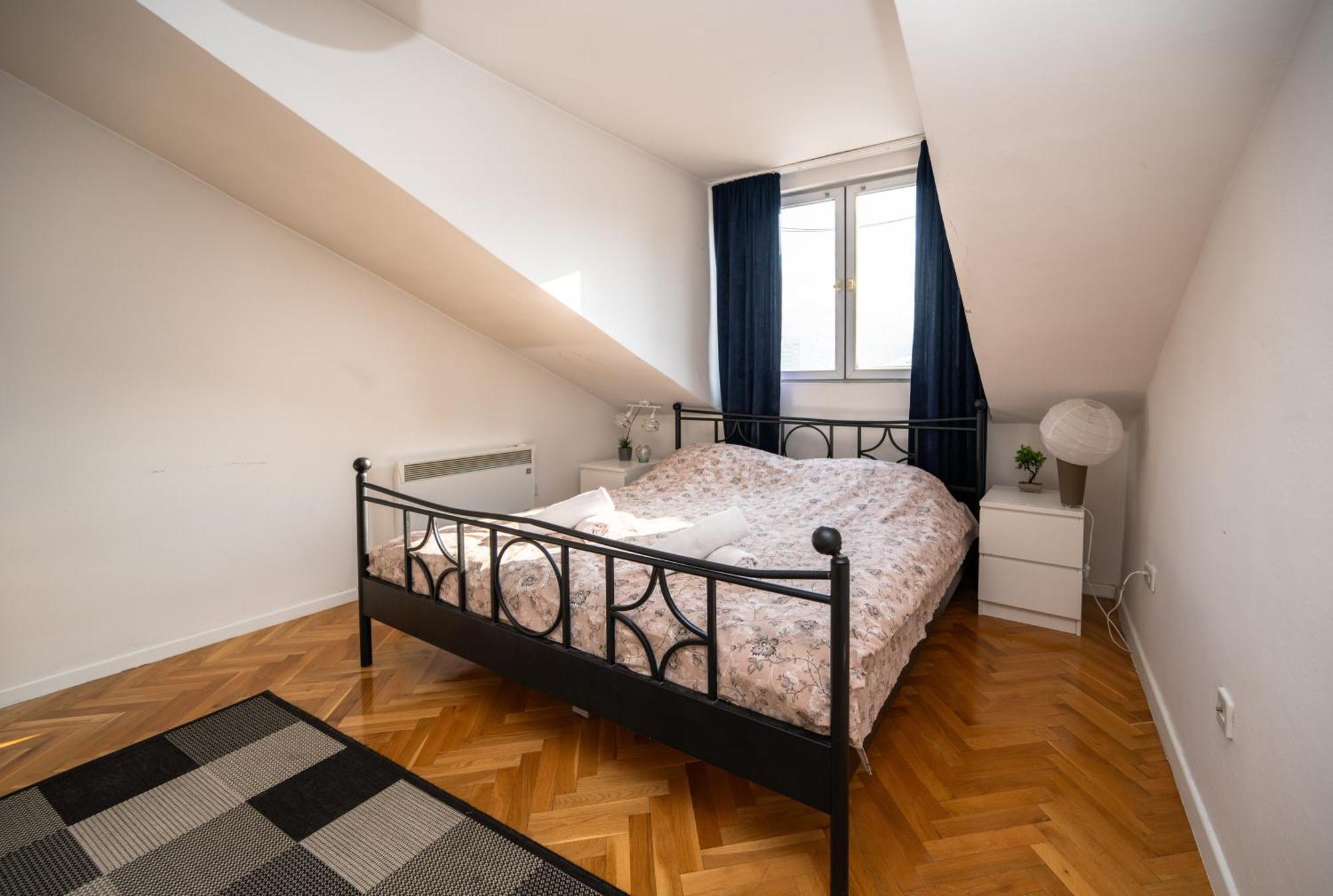 Eternal Flame Apartment *